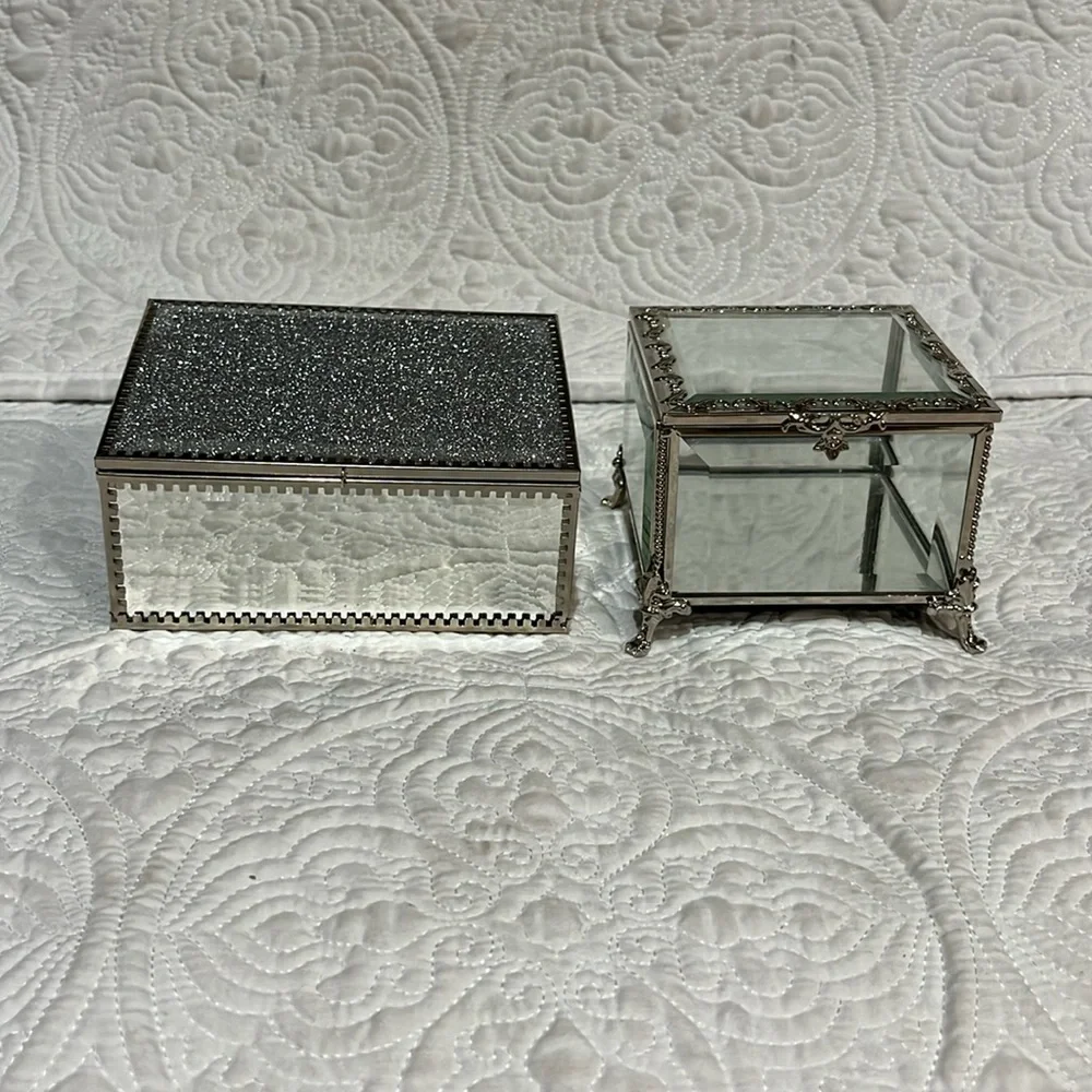 Cynthia Rowley jewelry‎ boxes